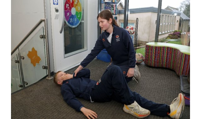 Pupils get first aid training