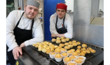 Chefs impress with culinary skills  Chefs impress with culinary skills